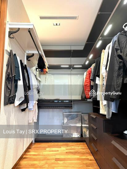 New Futura (D9), Condominium #557025221